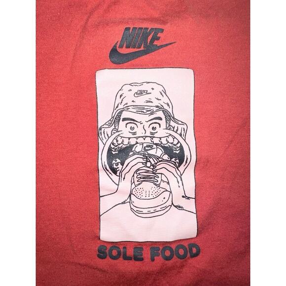 EUC Unisex Medium Nike Sole Food Graphic Print The Nike Tee SS TShirt - Picture 8 of 10